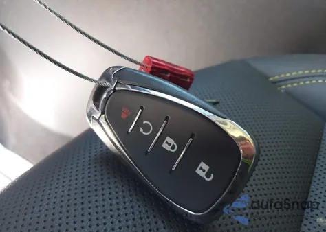 2025 Chevrolet Trax Fwd Activ from USA, damaged, VIN KL77LKEP1SC004435